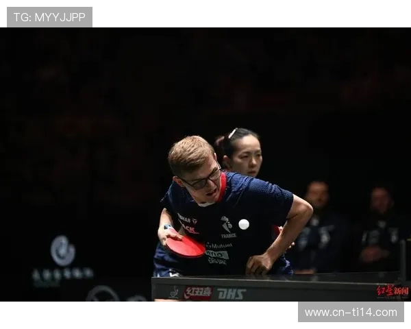 法国“眼镜侠”勒布伦兄弟亮相成都混团世界杯，率队制造赛事首个8-0比分